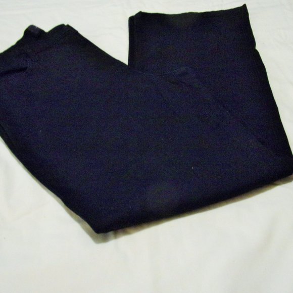 NYDJ Jeans Denim Black Jeans NWOT  Size 10 - Picture 4 of 4